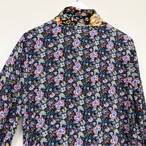 FRAME Open Scarf V-Neck Long-Sleeve Floral-Print Blouse - Picture 9 of 14